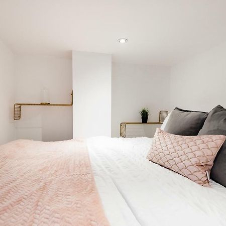 Stylish Hyde Park Apartment لندن المظهر الخارجي الصورة