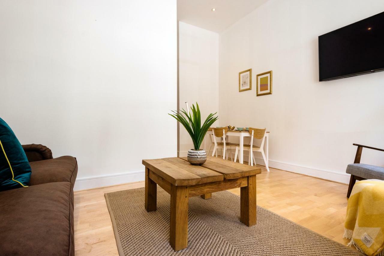 Stylish Hyde Park Apartment لندن المظهر الخارجي الصورة